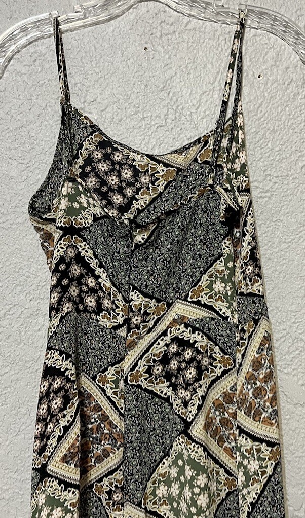 Cider Lightweight Strappy Maxi Dress Women’s Medium Pullover Unlined