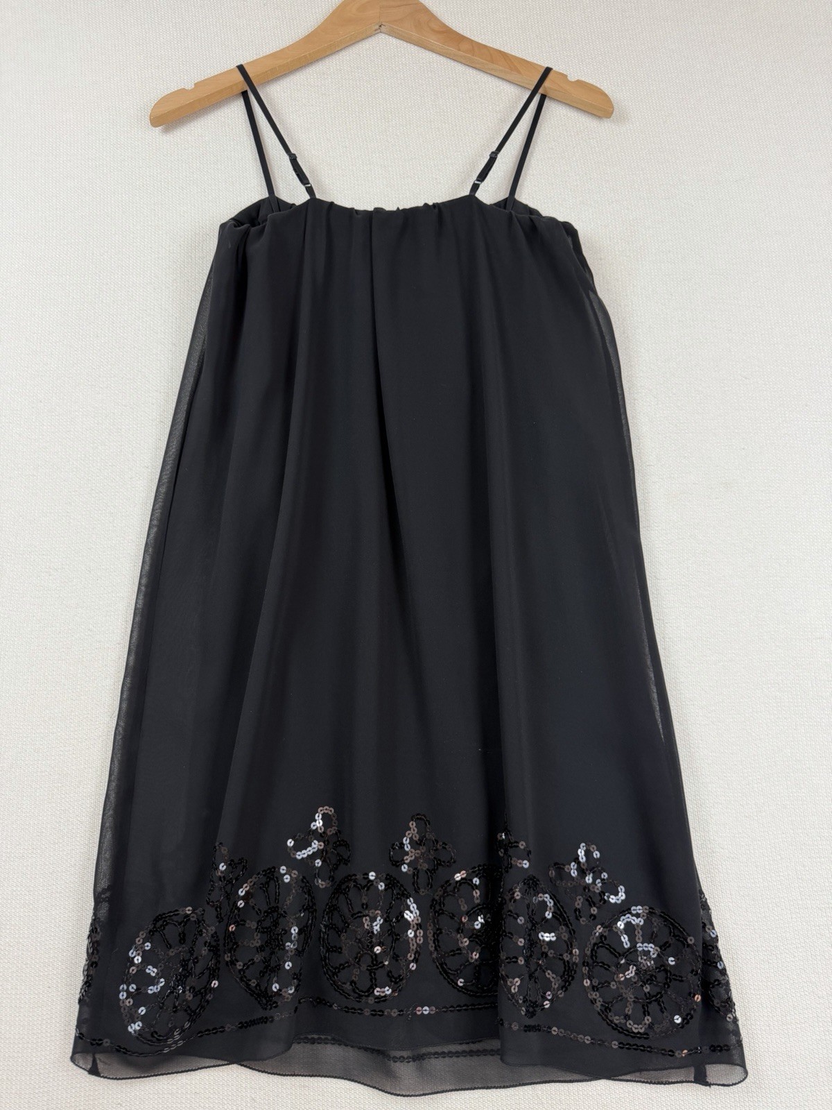 Studio M Black Spaghetti Strap Cocktail Dress Size XS Shell 100% Silk Classic