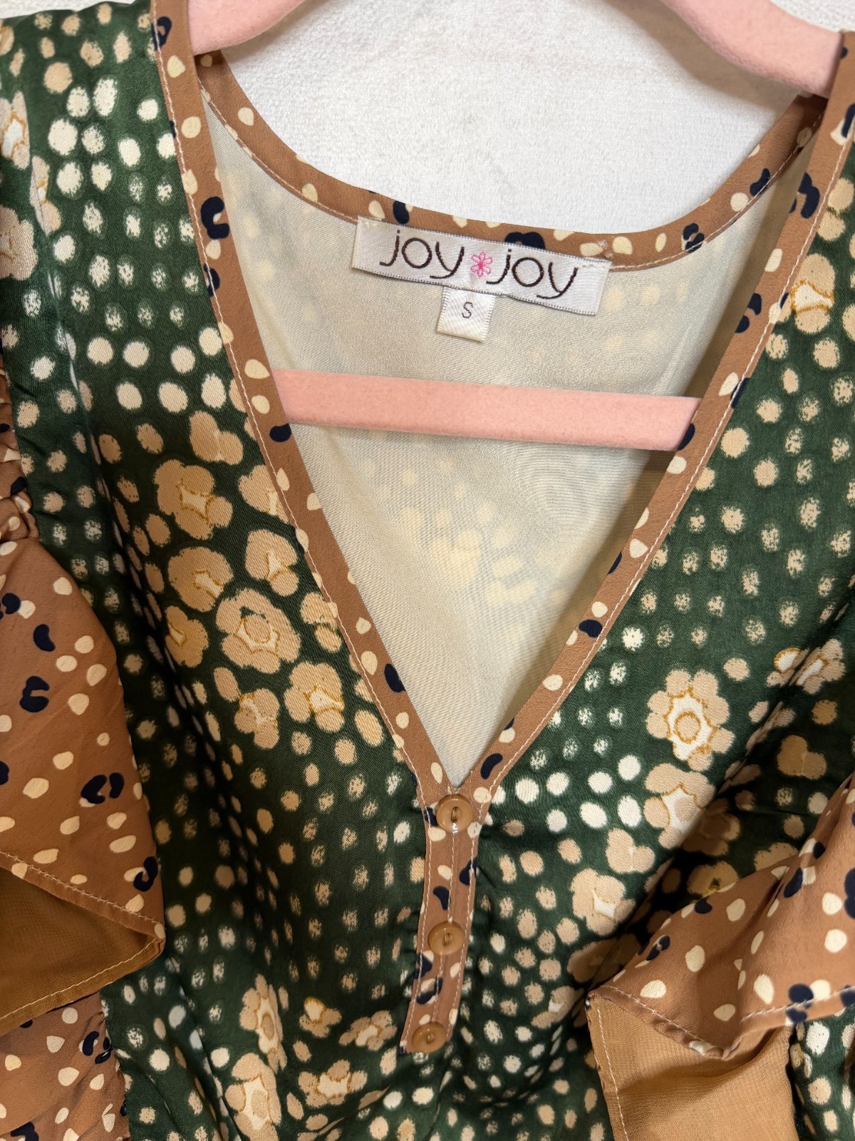 Joy Joy Dress Size SM Ruffles Green Beige Print Rouched Waist