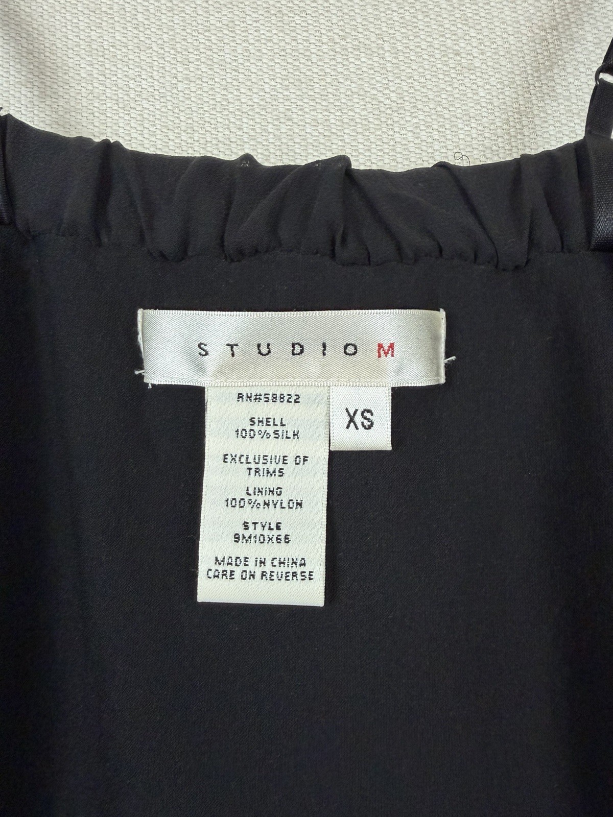 Studio M Black Spaghetti Strap Cocktail Dress Size XS Shell 100% Silk Classic