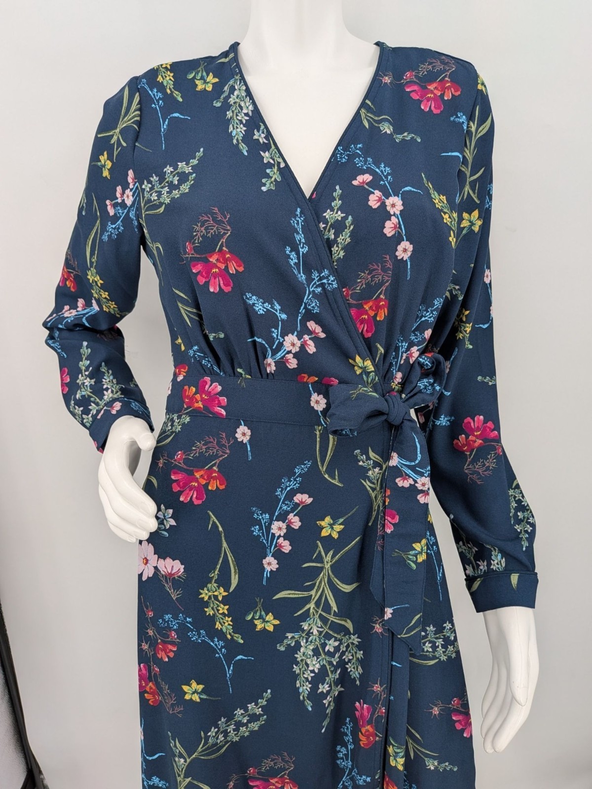 Floral Wrap Midi Dress Cottage Long Sleeve Tie Waist Cottage Office Vacay Medium