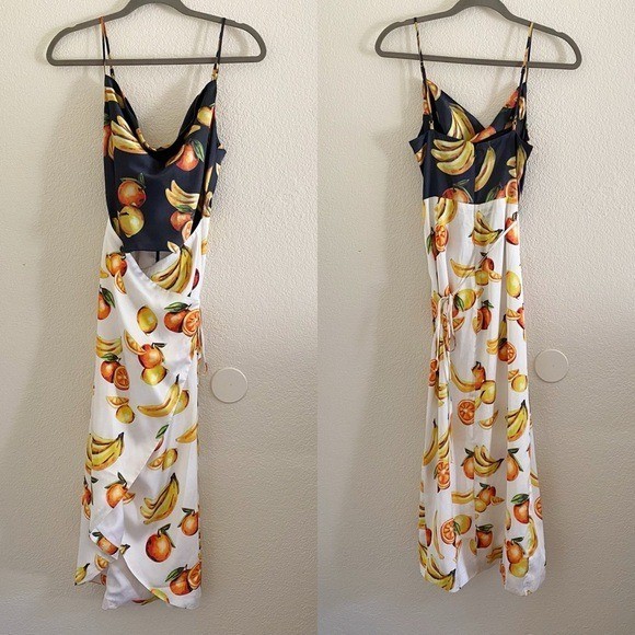 Song of Style Women’s Size Small Cleo Midi Dress in Fruit Multi