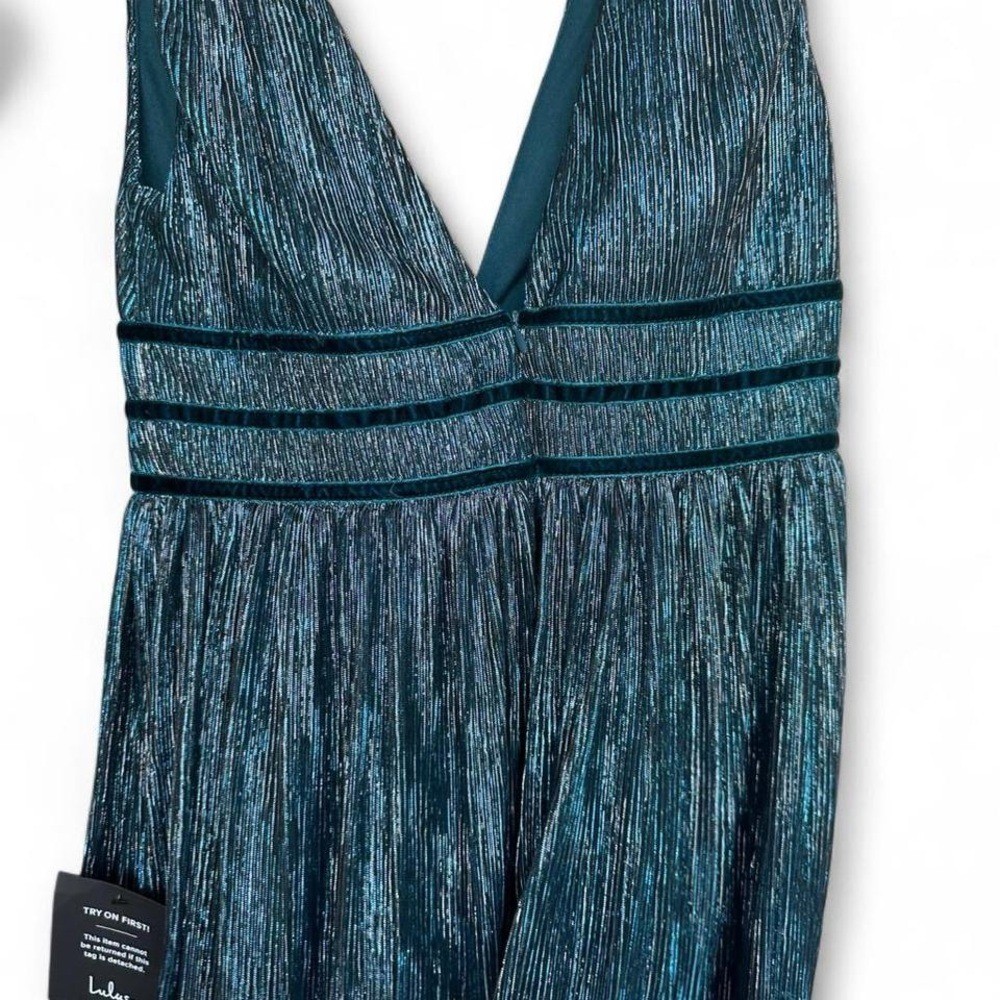 👗 Lulus Teal Metallic Pleated Mini DressBrand new with tags! ✨ Size S