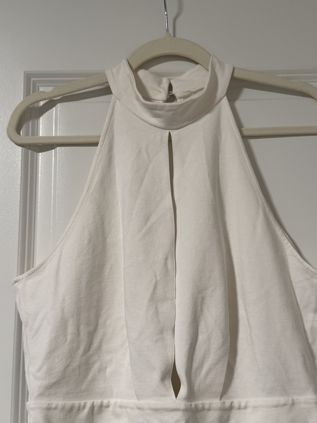 Painted Threads White Halter Dress Size L Rayon Nylon Spandex Made in USA PAD977