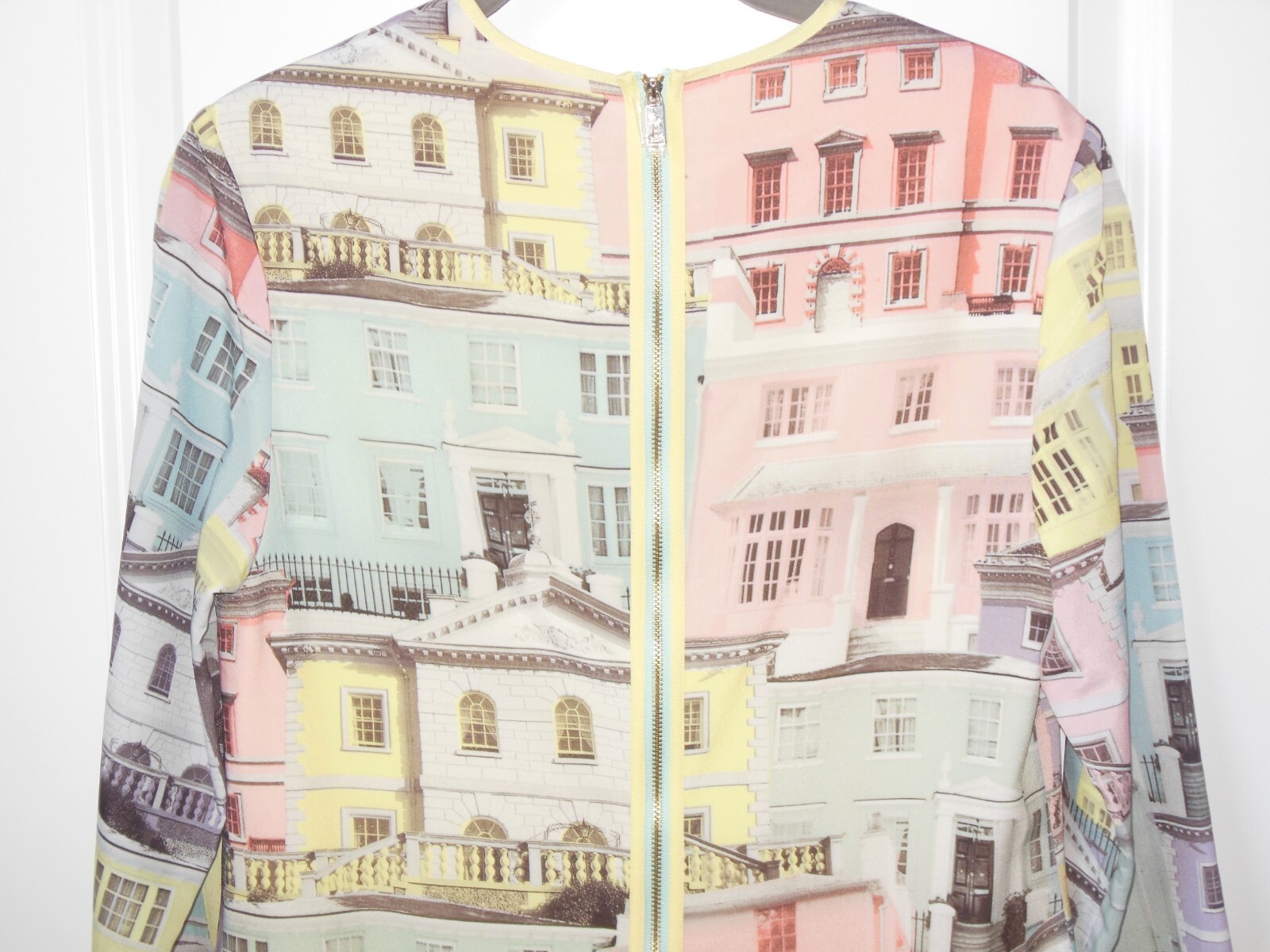 Ted Baker London Shift Dress sz 1 (US 4) Regency Houses Pastel Colors 3/4 Sleeve