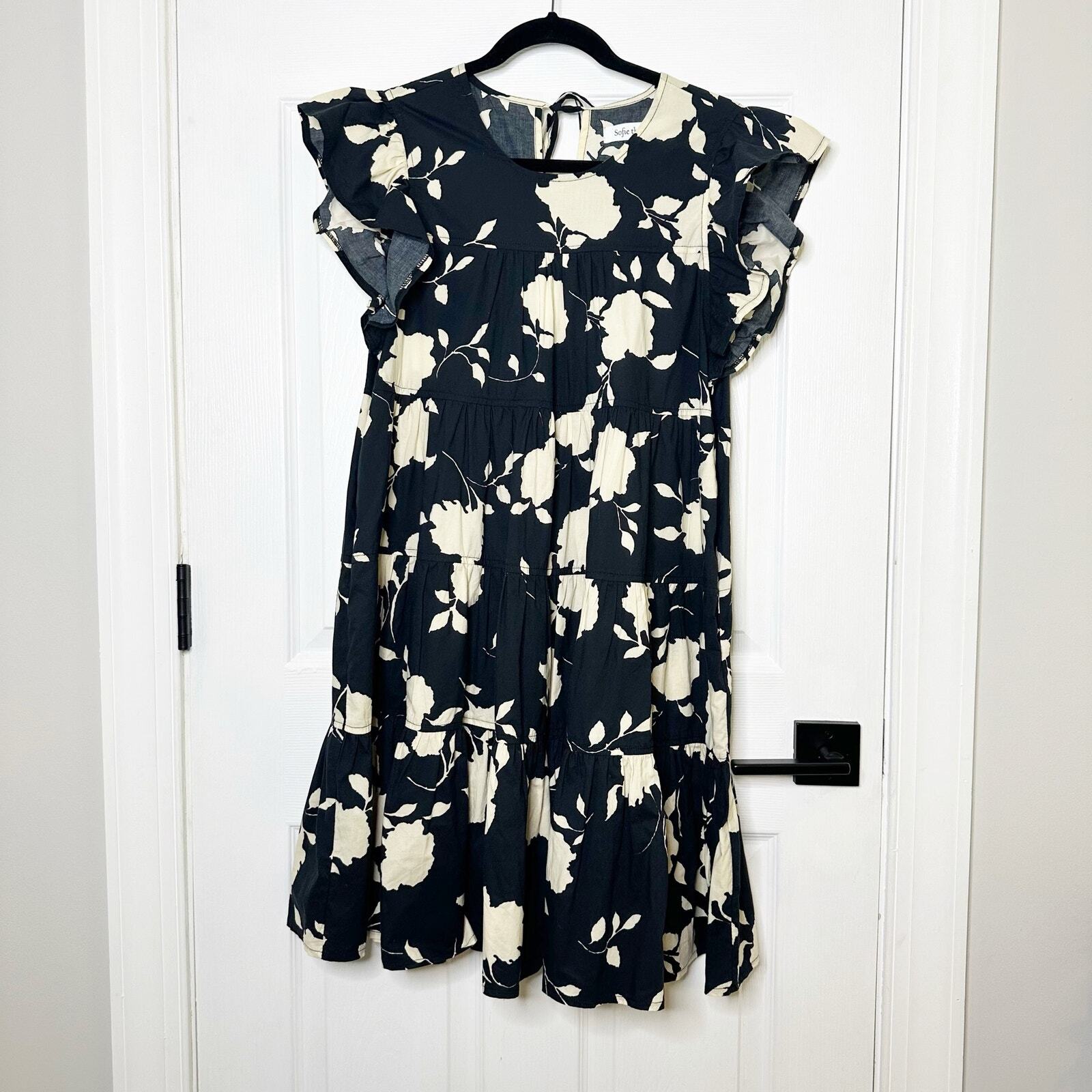 SOFIE THE LABEL Size M Black Cream Floral Swing Tiered Dress