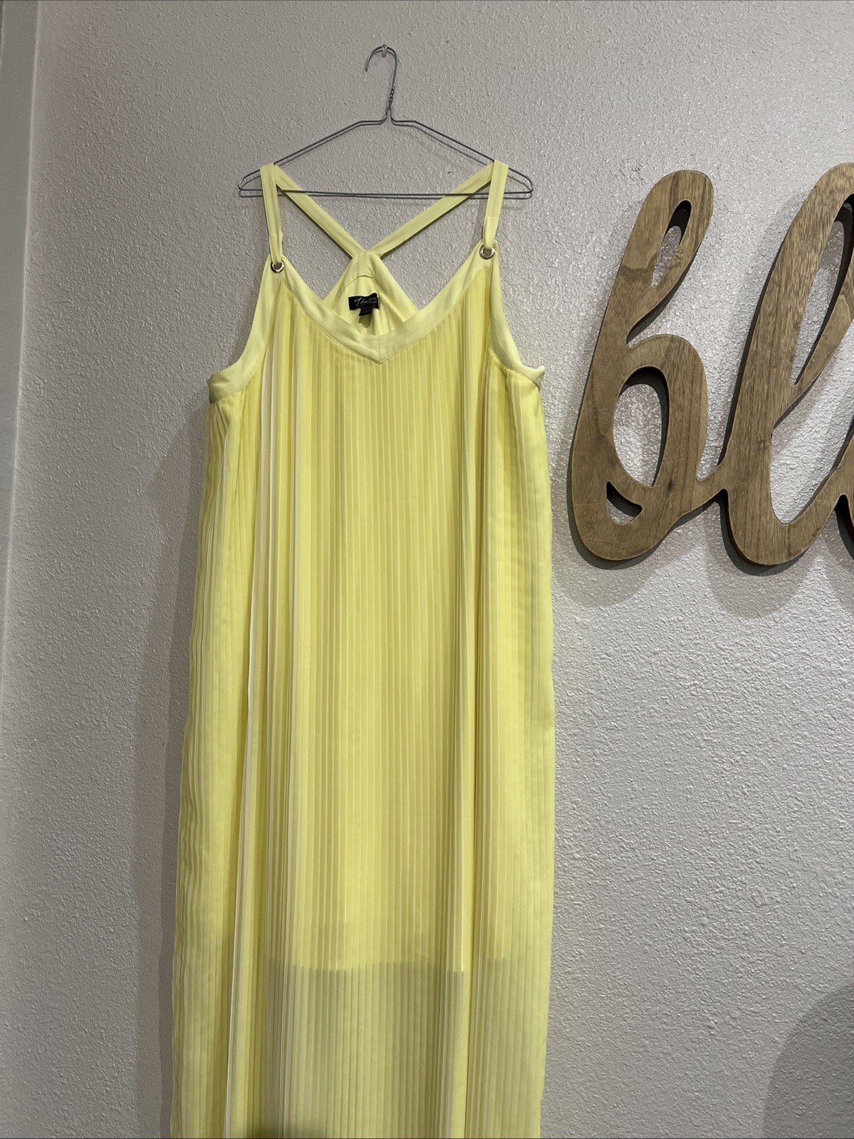 Thalia Sodi Women’s Yellow Dress Size XXL Sleeveless Lined Ankle Length V Neck