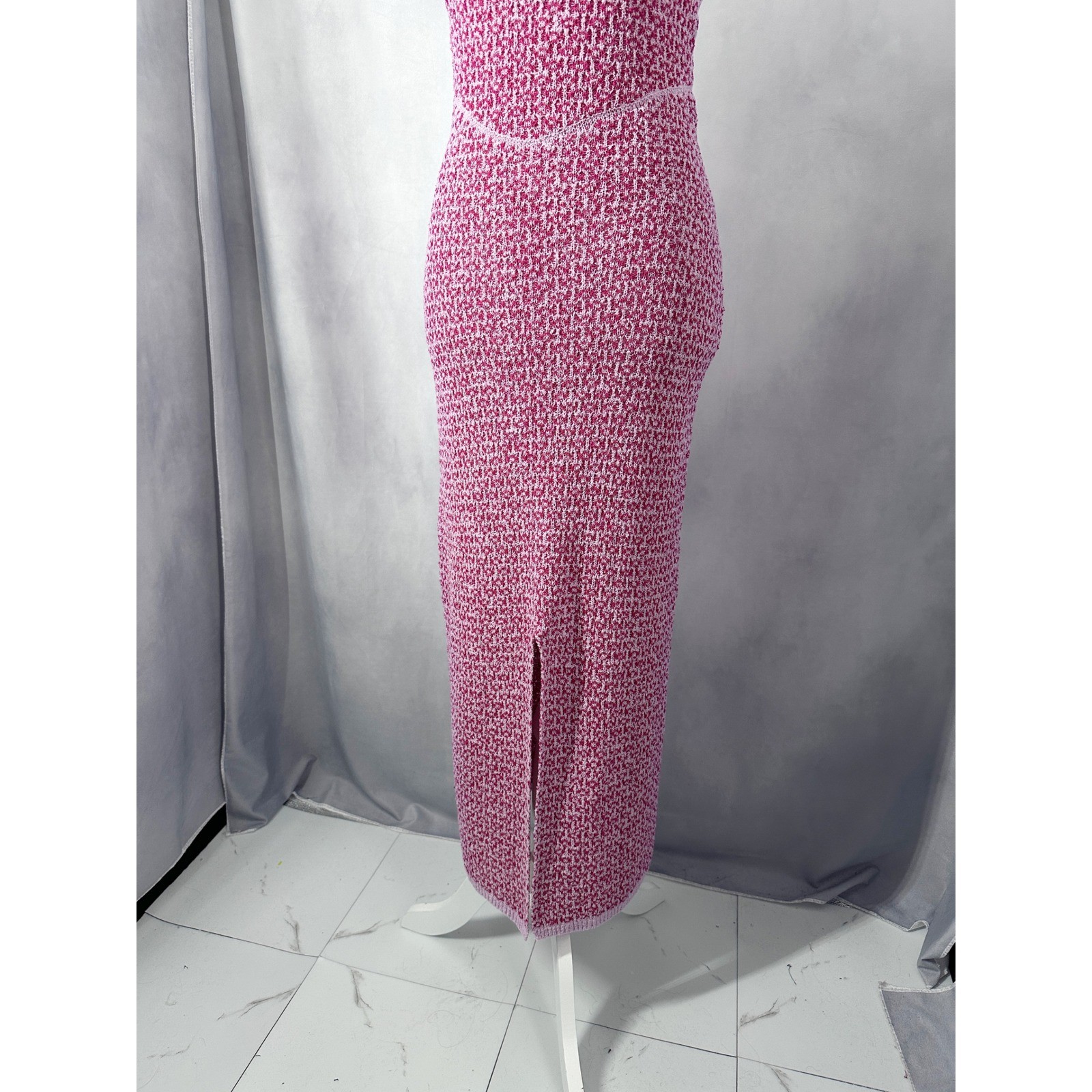 FP Beach Mindy Pink Knit Halter Open Back Midi Maxi Dress Women’s Size Medium