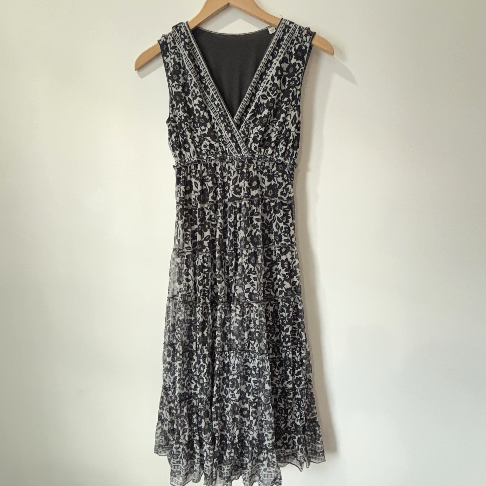Women’s Whimsigoth Fairy Grunge Mesh Lined Tiered Floral Dress Size Small *A3