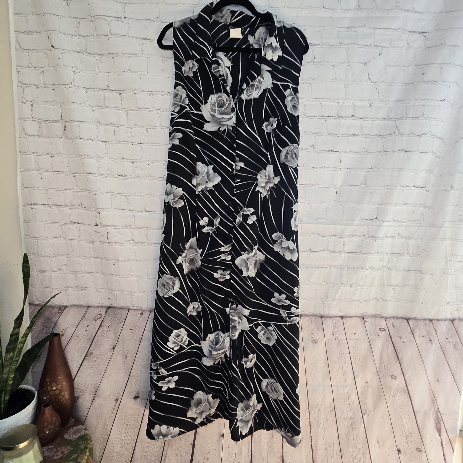 American vtg 90s gothic floral button front collared tie back Grunge Maxi Dress