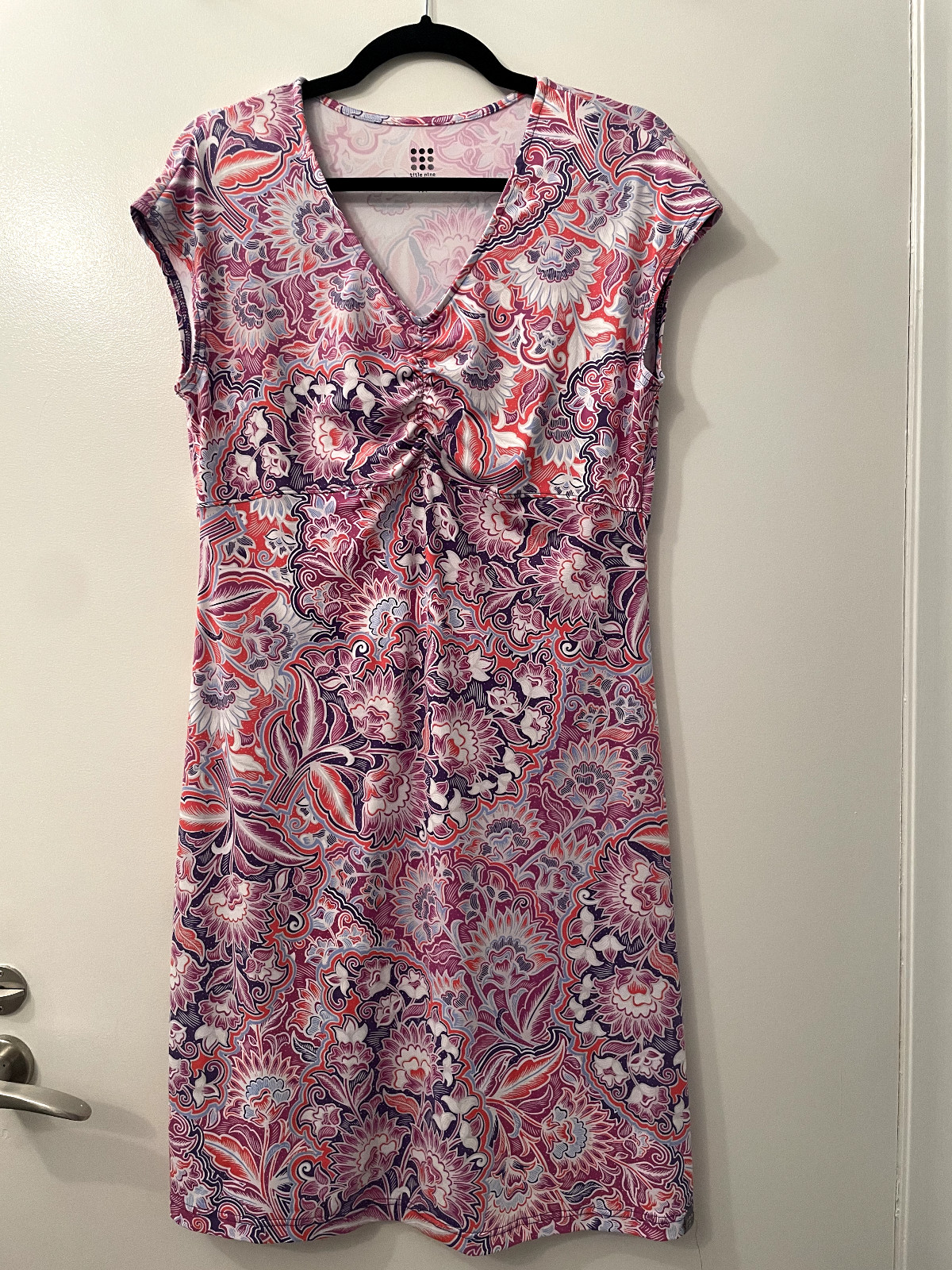 Title Nine Dress Women’s Size M Diamalete Floral Stretch Inside Pocket Summer
