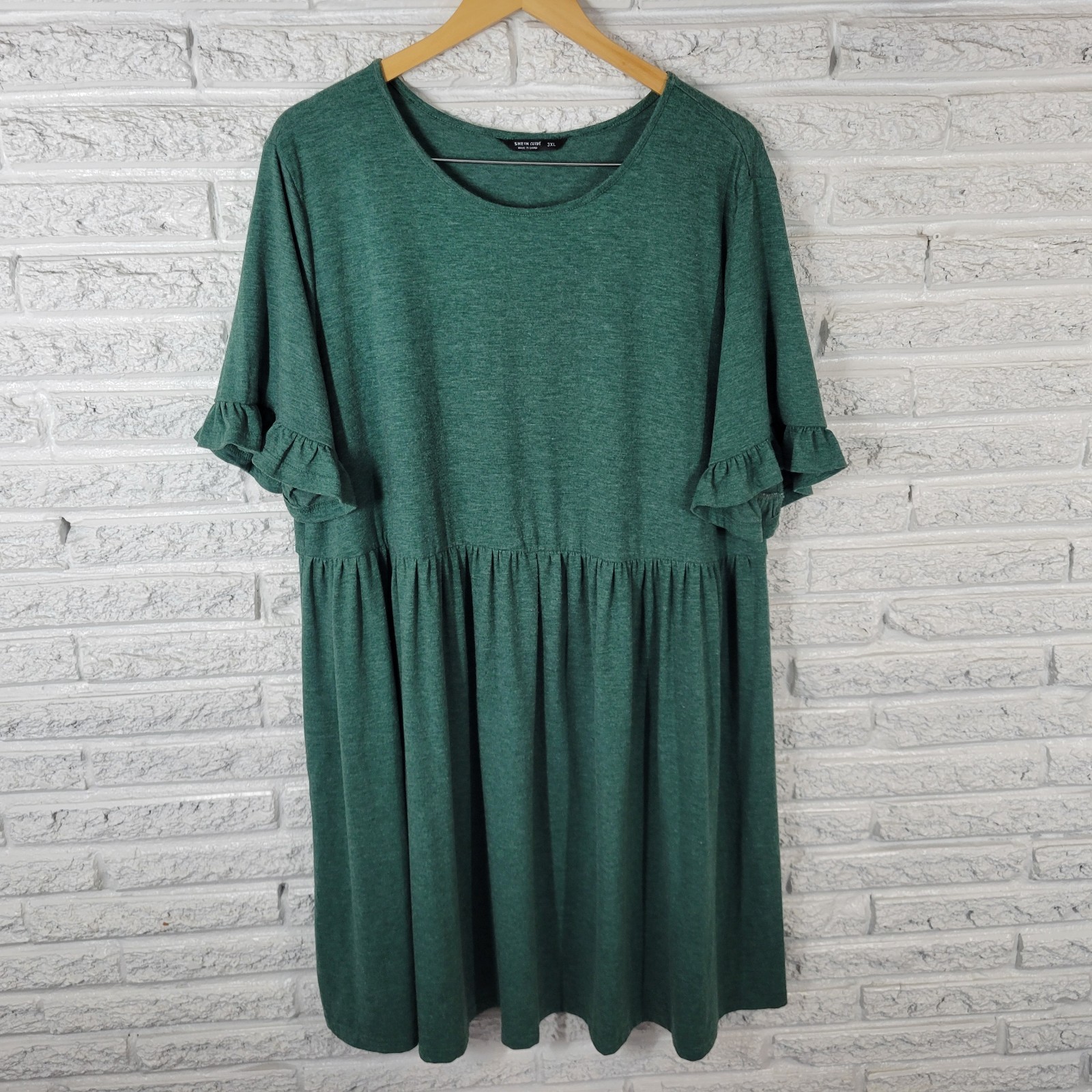 Shein Curve Womens Dress 3XL Plus Green Bell Sleeve Knee Length Round Neck