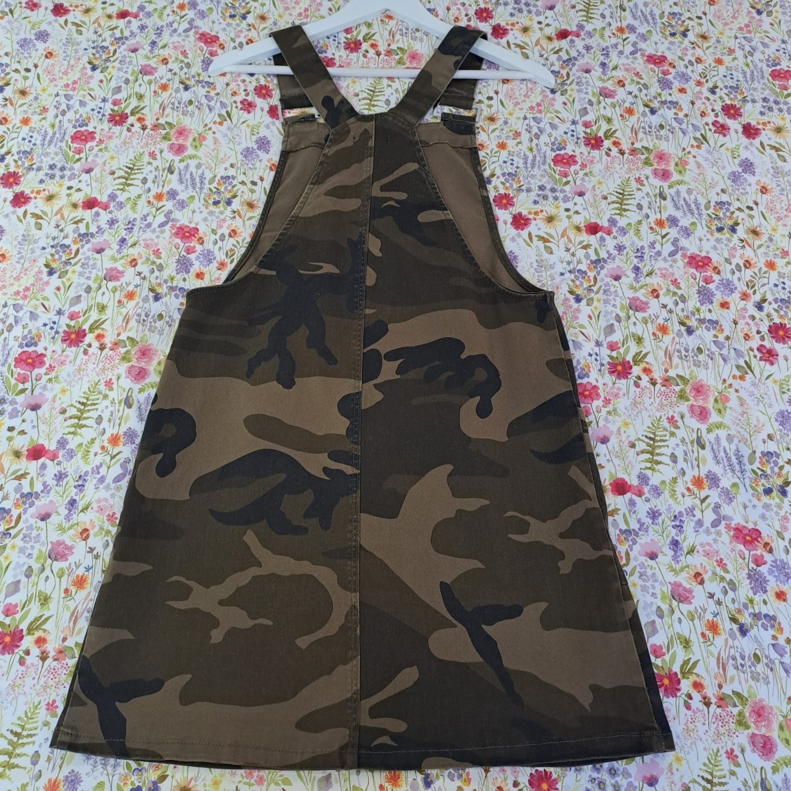 New Look Pinafore Dungaree Dress with pockets Size 8 Camouflage Y2k Festival