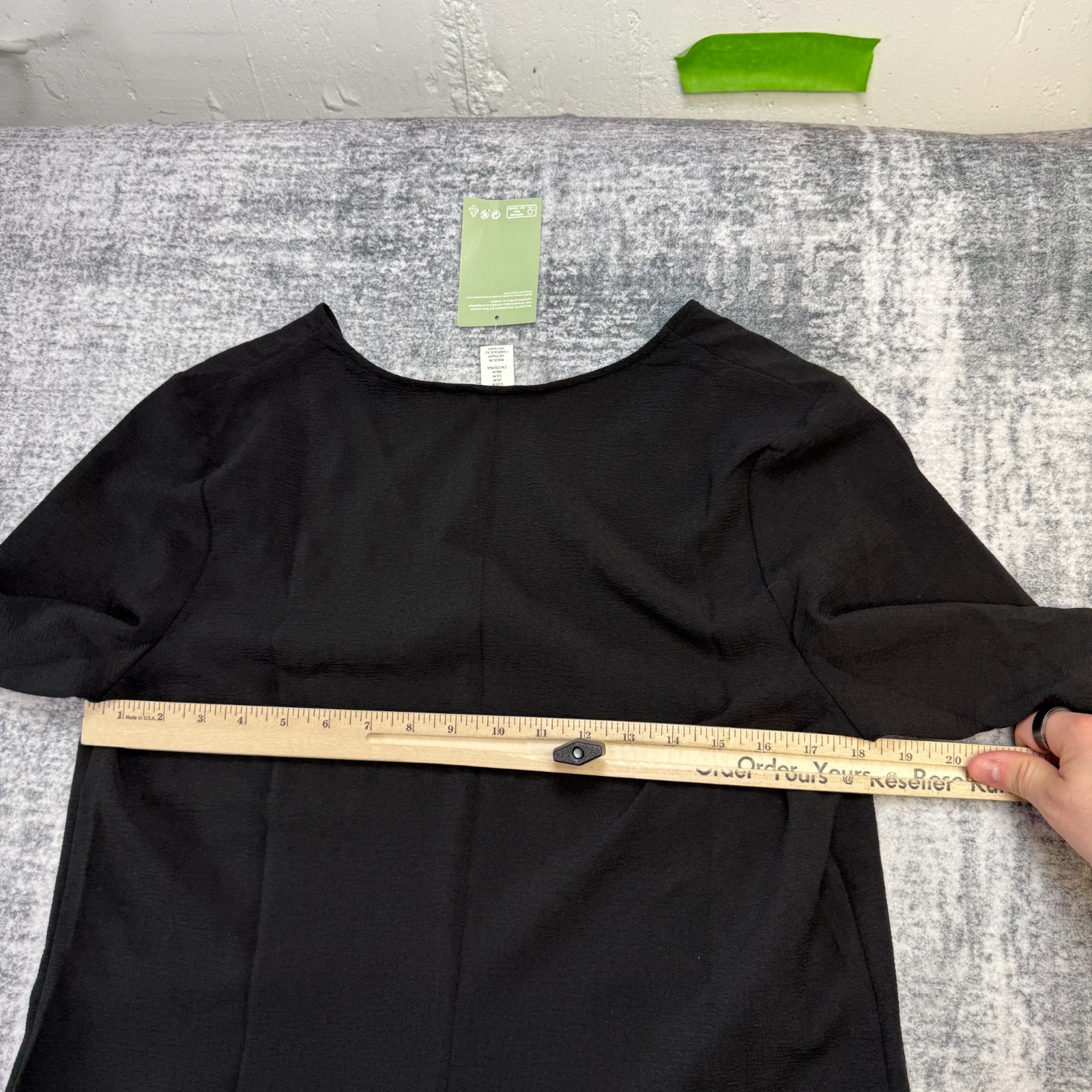 H&M Dress Womens Medium Black V-Neck A-Line Tunic Mini LBD Party Minimalist