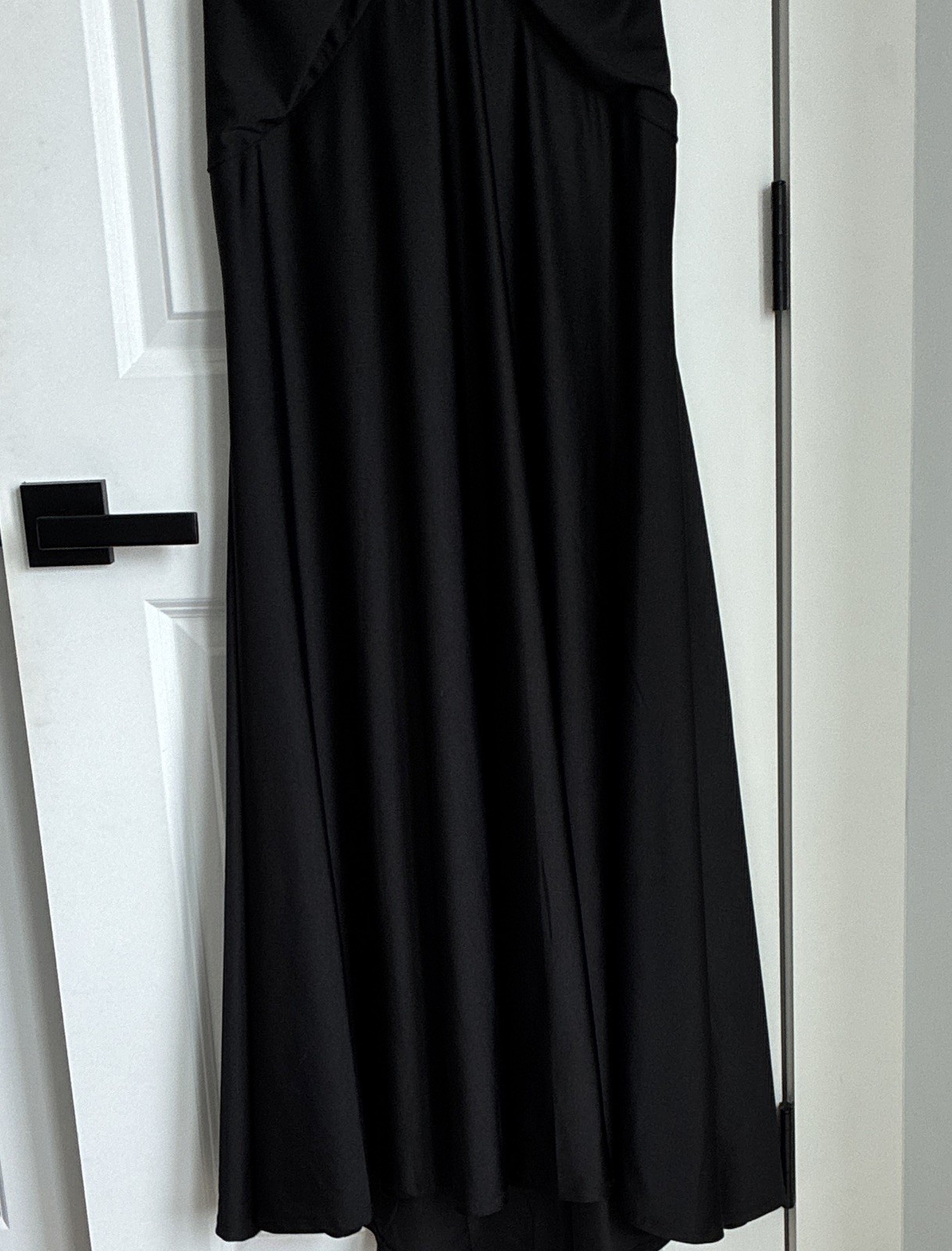 alex & sophia Black Maxi Dress 9/10 V-Neck Spaghetti Strap Beaded Lace-Up
