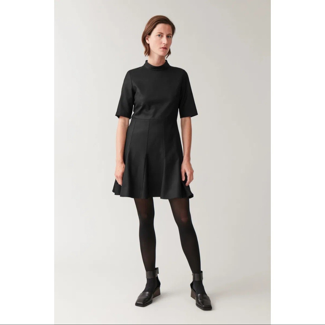 COS High-Neck Fitted-Waist Work Dress in Black Size 2 New