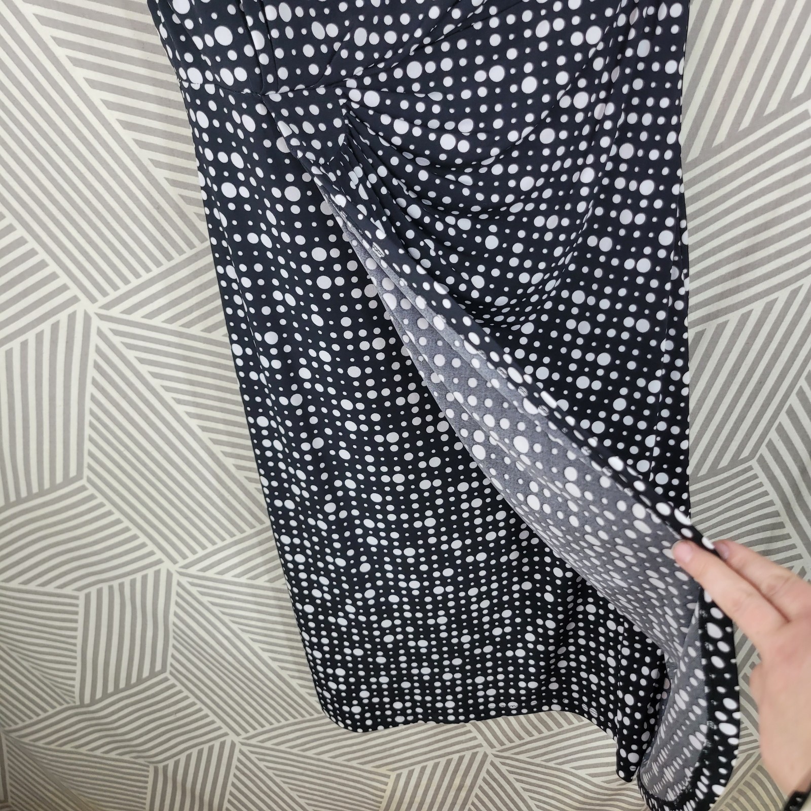 Connected Dress Size 12 Evening Dress Ruched Waist Special Event Black White