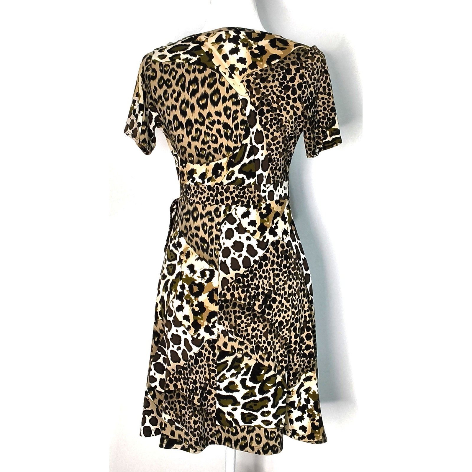 Soprano Wrap Dress Women Medium Brown Leopard Animal Print Short Sleeve