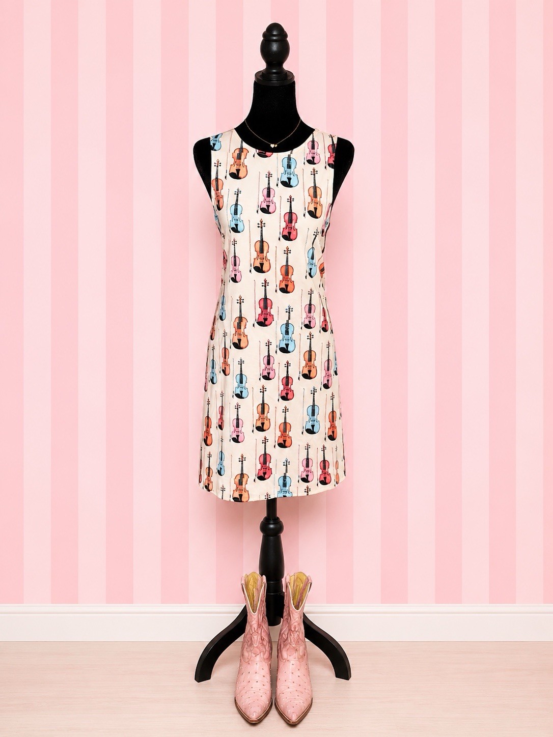Cute Violin Print Sleeveless Mini Dress | Music Lover A-Line Skater Dress