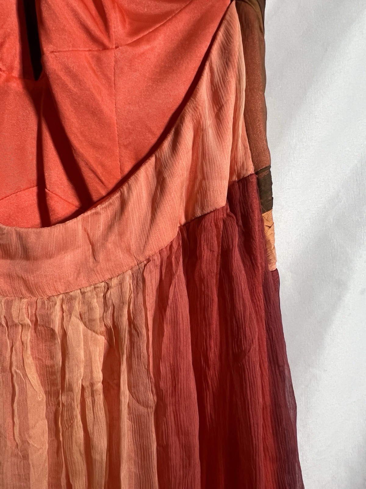 Dave & Johnny Vtg Silk Dress Sz 8 Sunset Ombre Pleated Maxi Ethereal Fairy Prom