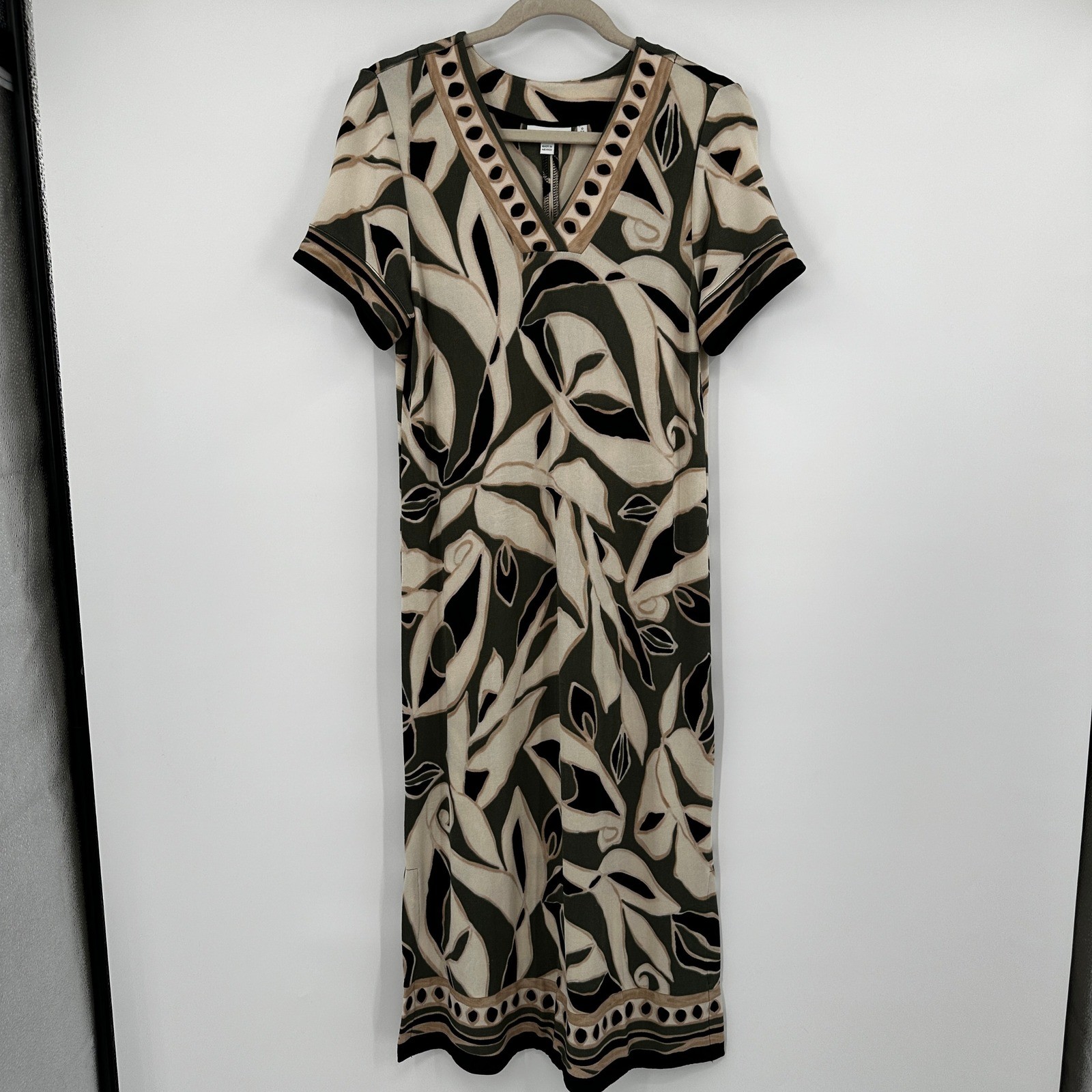 Chicos V-Neck Midi Dress Abstract Leaf Print Olive Cream Black Size 0 S