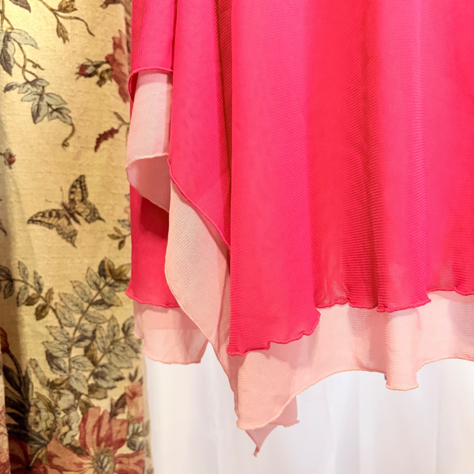 Wrapper Y2k Flowy Hot Pink Strapless Ruched Layered Mini Dress with ruffles