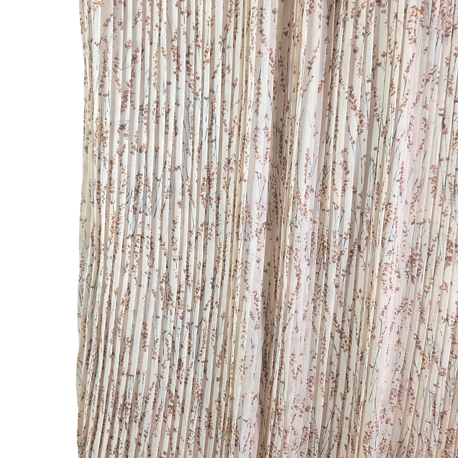 Saving Paige pleated ruffle sleeve knee length neutral floral dress Size medium