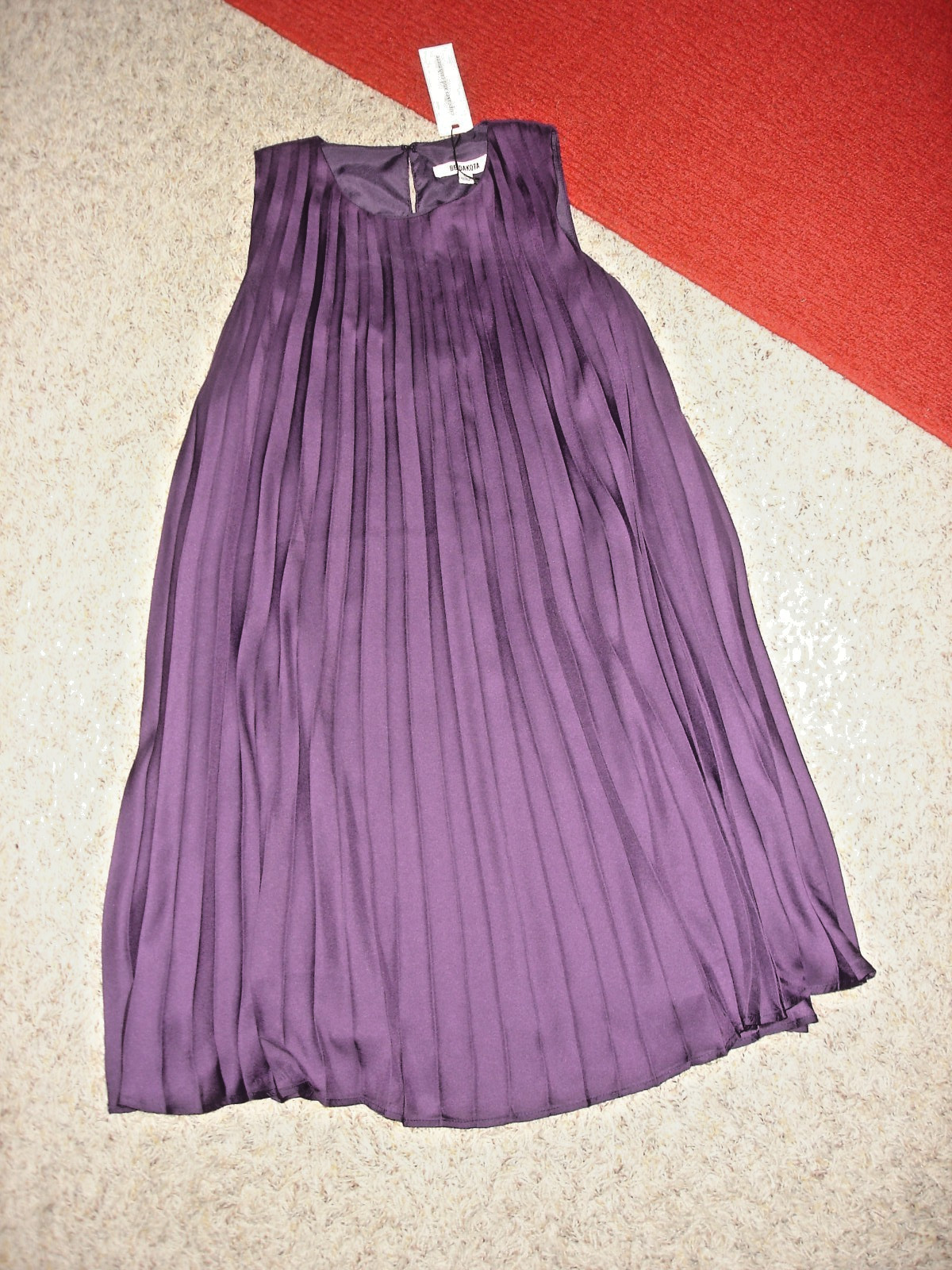 NWT BB Dakota Sleeveless Pleated Mini Dress Lined Size S NEW Aubergine