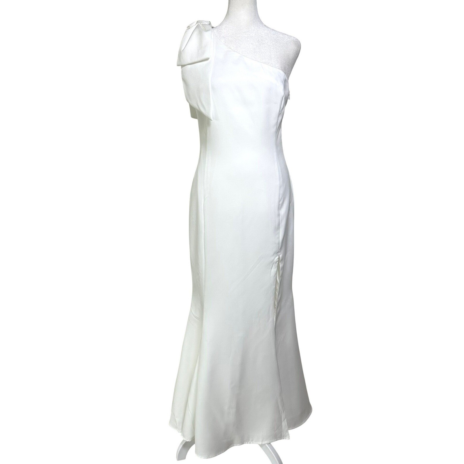 Petal and Pup Size Medium White Bridal Wedding Bow Mermaid Gown Maxi Dress NWOT