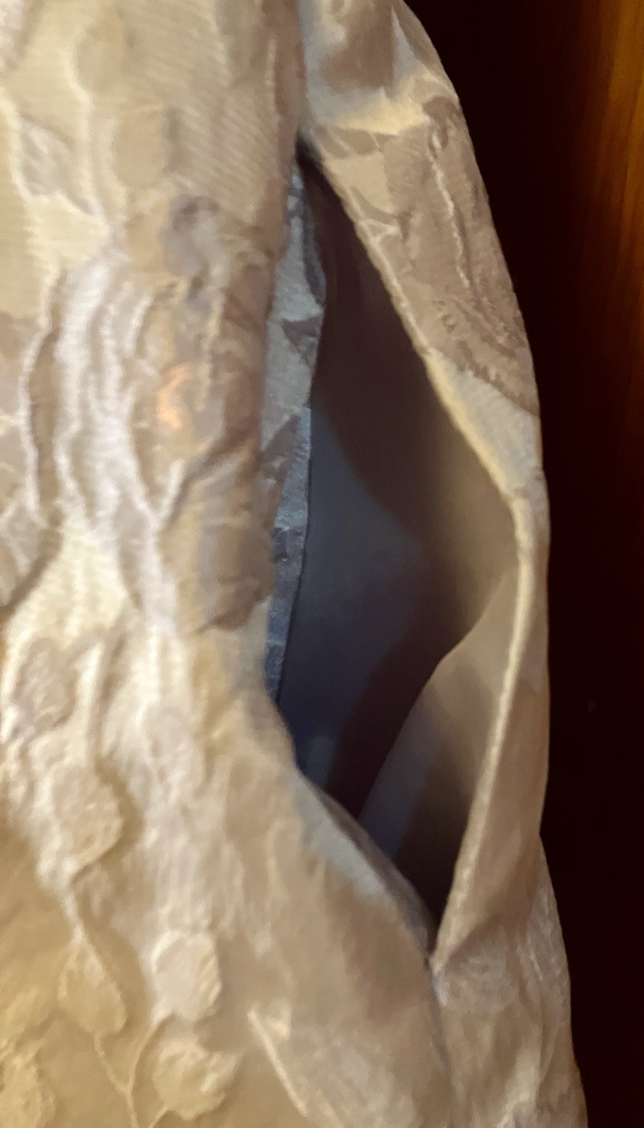 GLAMOUR by Gabriella Skye Size 12 Ivory/Silver Floral Jacquard V-Neck A-Line