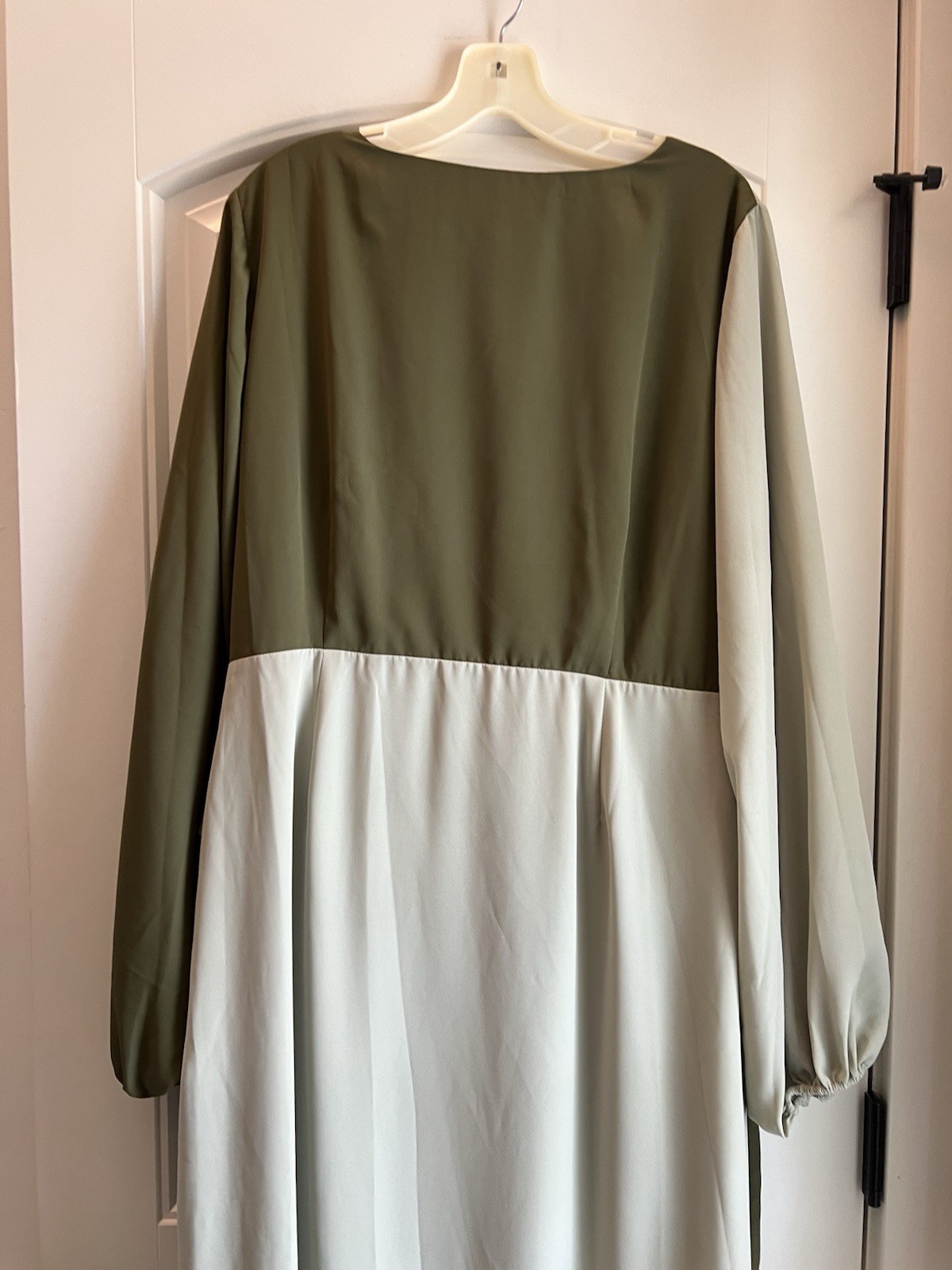 ASOS Pretty Lavish Knot Front Contrast MIDI Dress Size US 16 UK 20