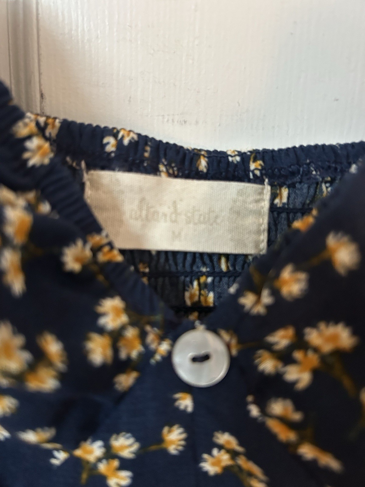 Altar’d State Navy Floral V Neck Dress Women’s Medium Short Sleeve Smocked Back