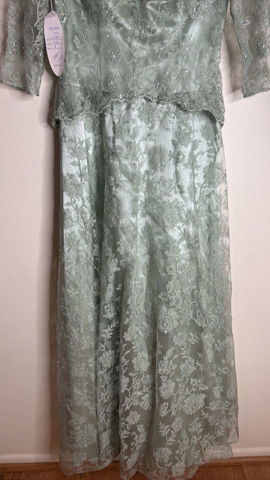vtg Cassandra Stone Dress Womens 8 Sage Green Lace Gown Formal Evening Beaded