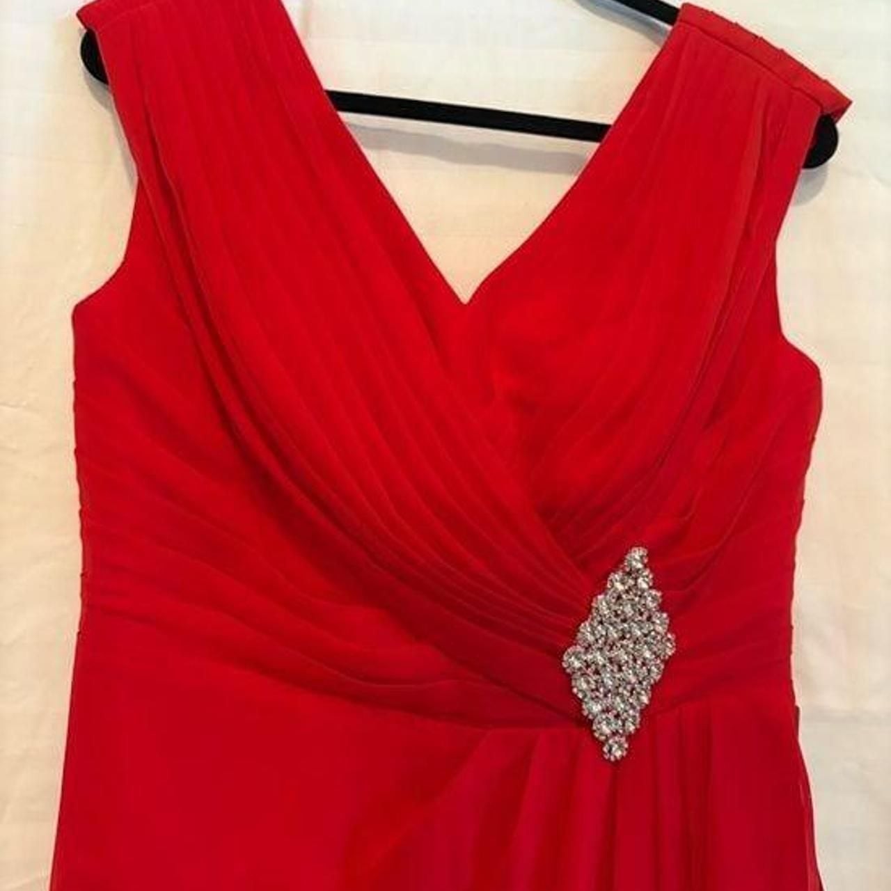 Dreamind Red V-Neck Evening Maxi Dress with Side Cascade