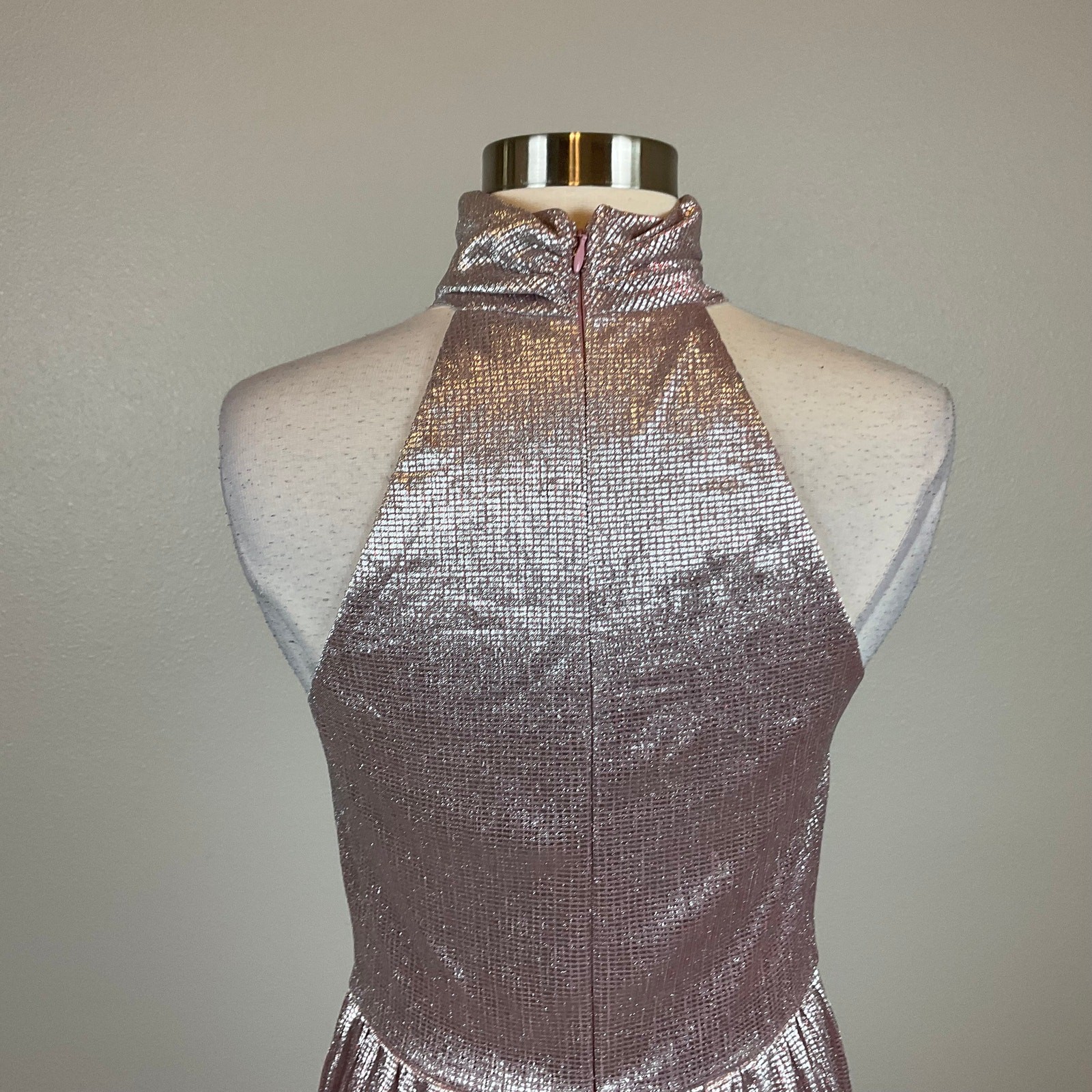 AQUA Pink and Silver Evening Gown Metallic A-Line Halter Maxi Dress Size 10