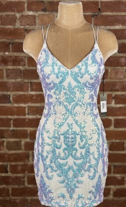 B.Darlin brand new with tags size small beautiful sequin prom dress