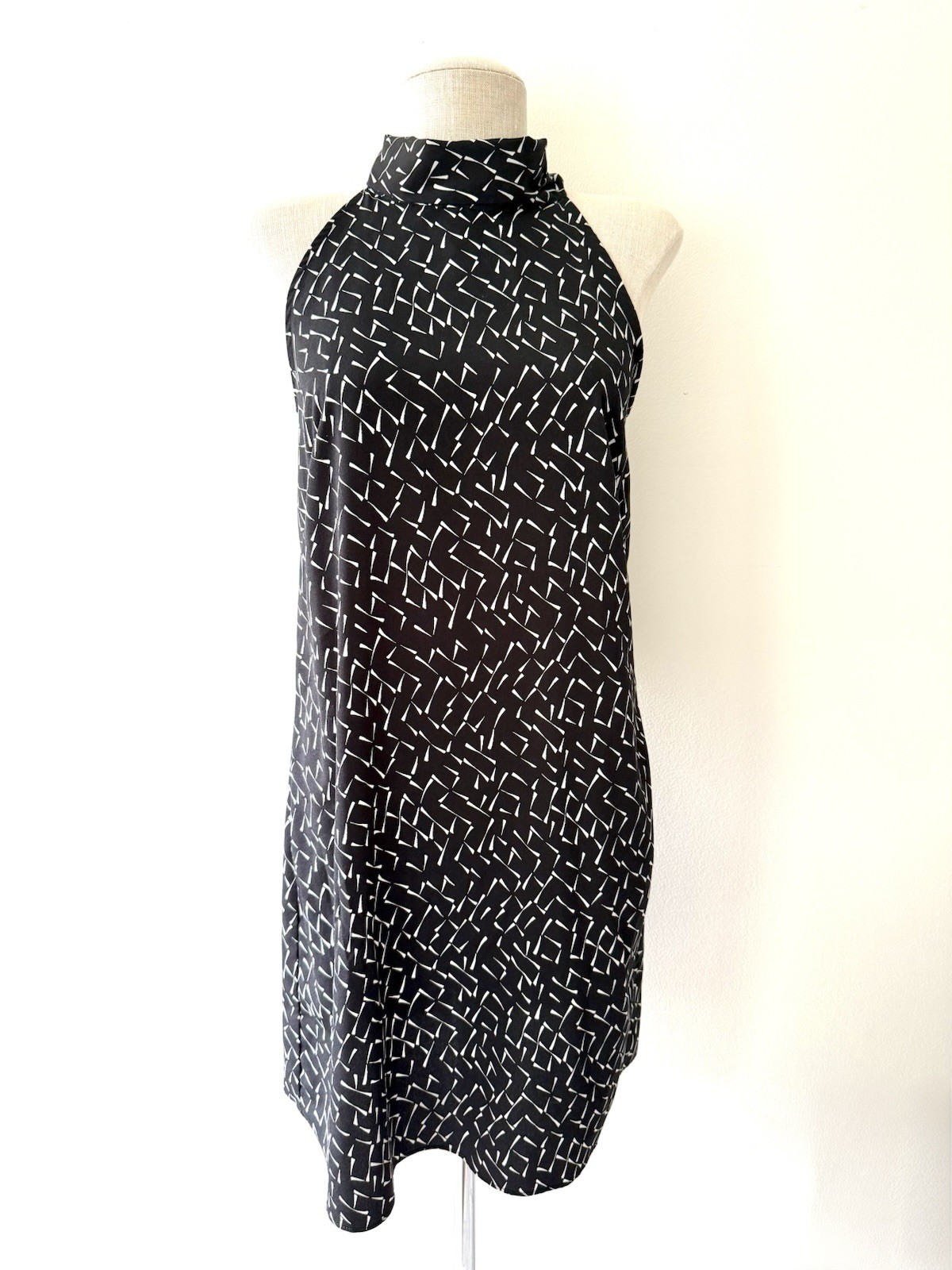 Banana Republic Black/White Geometric High Neck Sleeveless Shift Dress 4