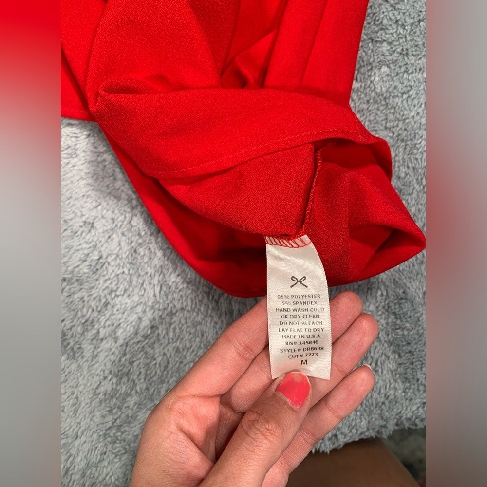 NWT Everly red dress medium