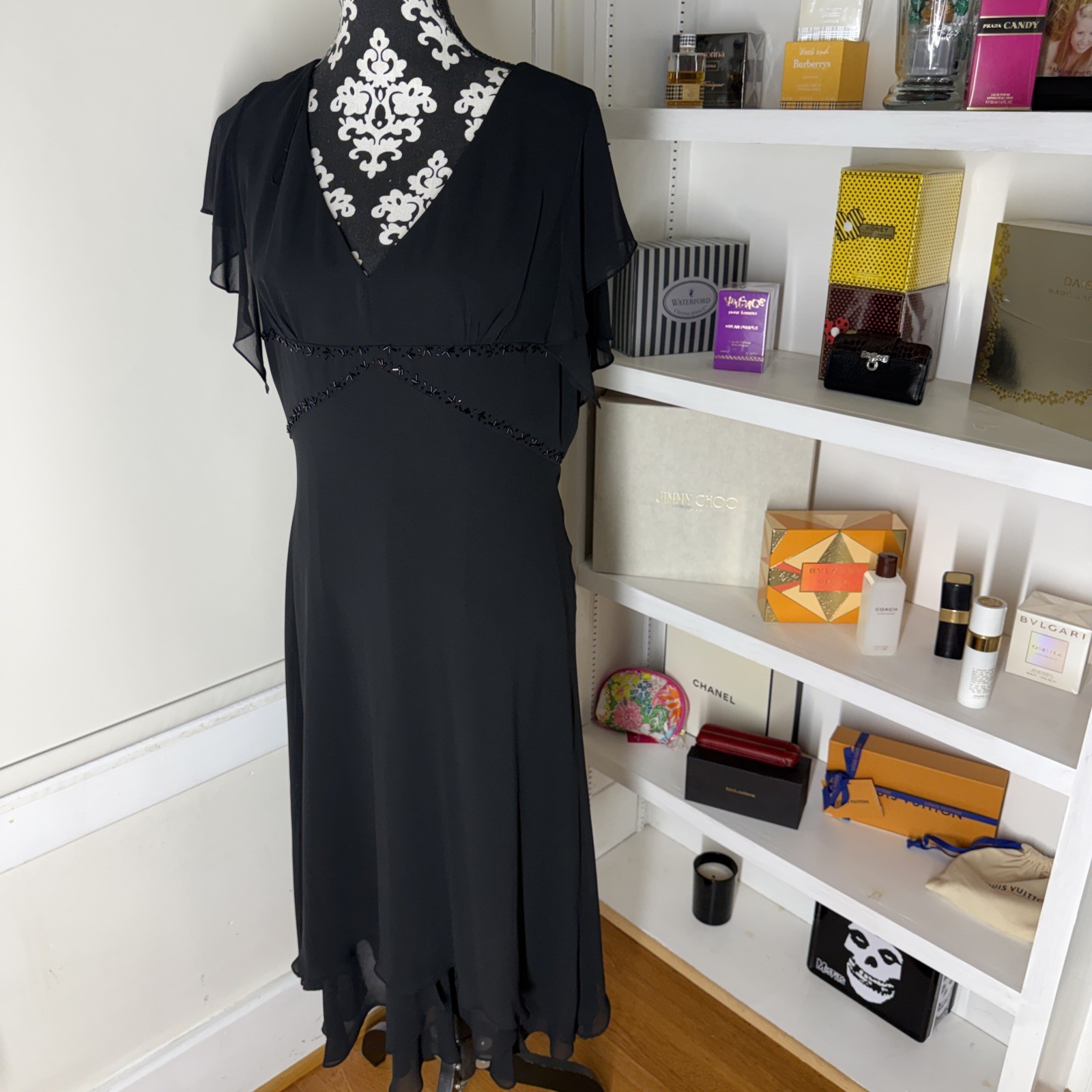 Adrianna Papell Women’s Black A-Line Chiffon flowy Dress Size 14P 47 Inches Long