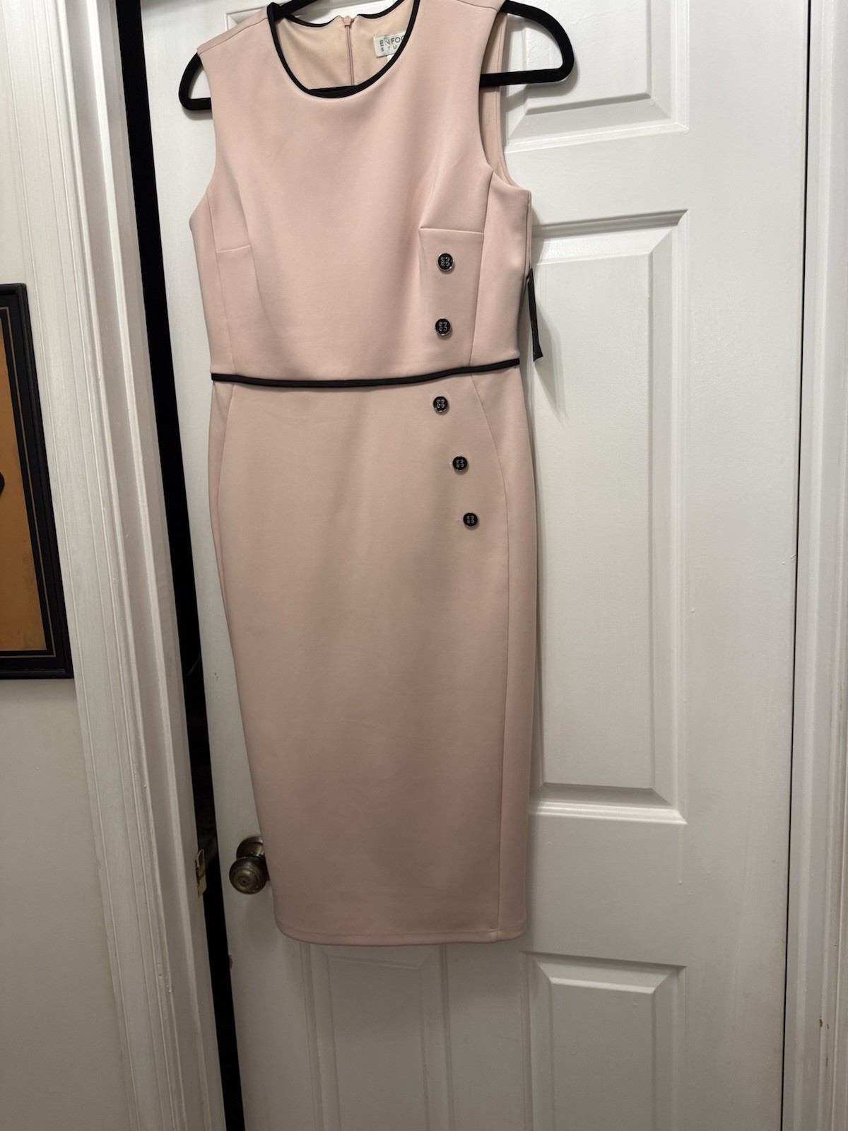 Designer Dress NWT Sz 6 Side Buttons Round Neck Reduced