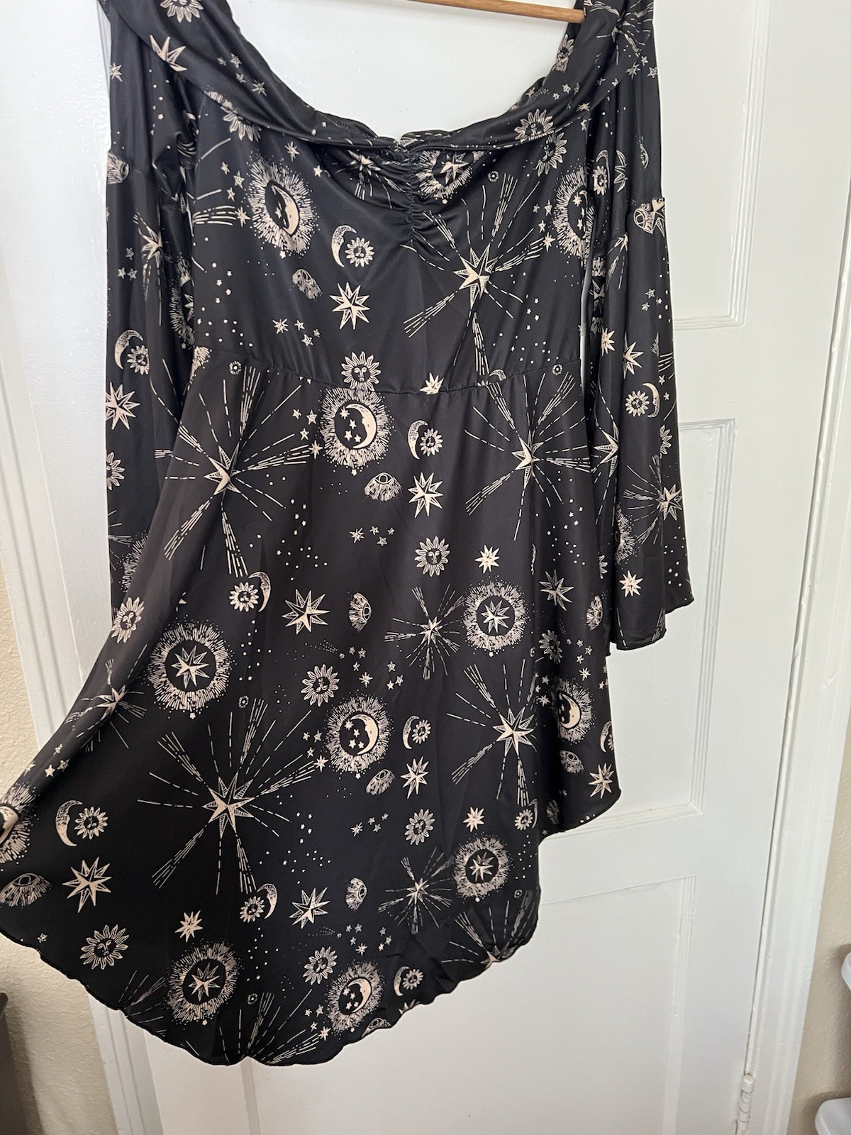 Womens XL Celestial Moon Stars Sun Off Shoulder Mini Dress Bell Sleeve Goth Boho