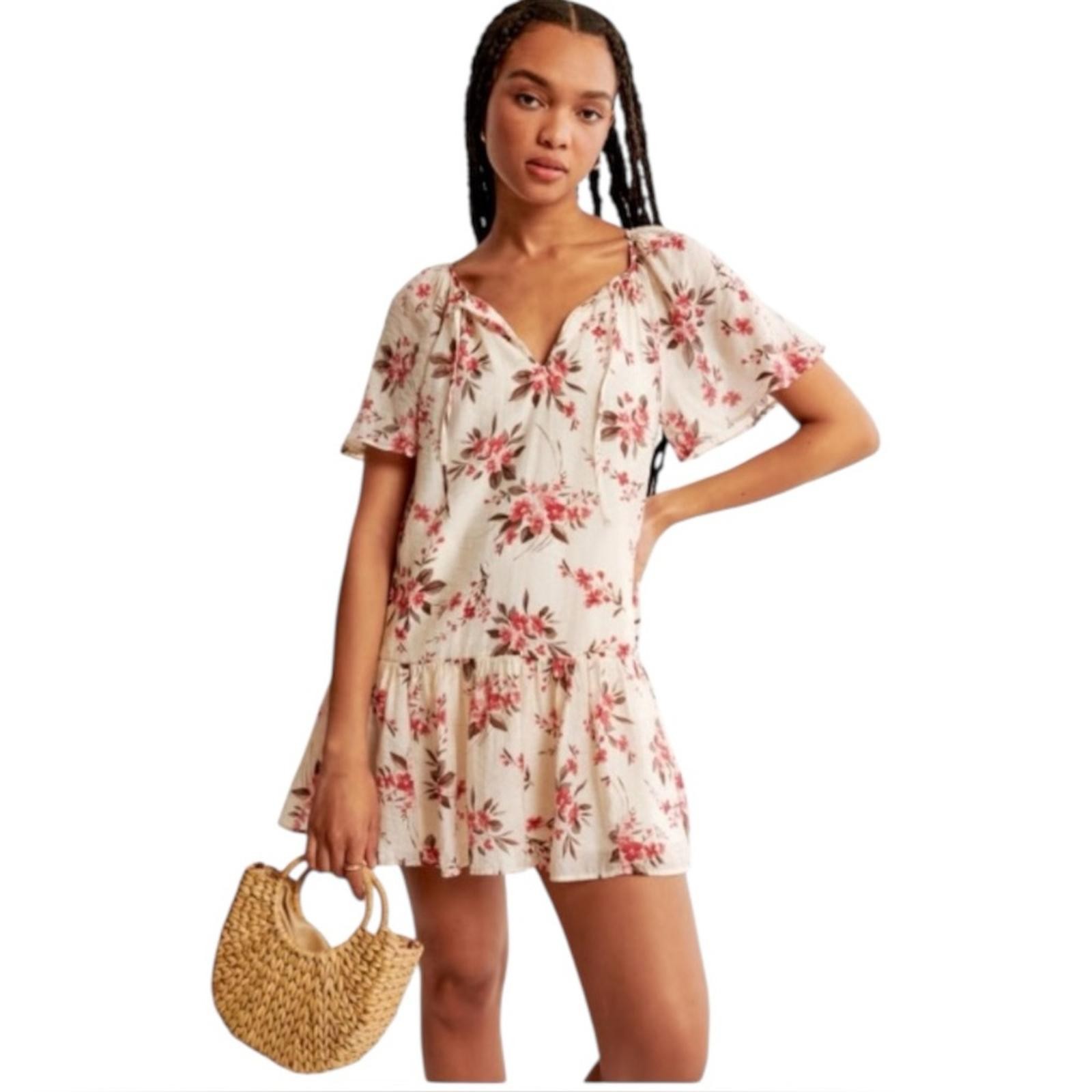 NWT Abercrombie & Fitch Floaty Trapeze Mini Dress in Cream Floral Size ST