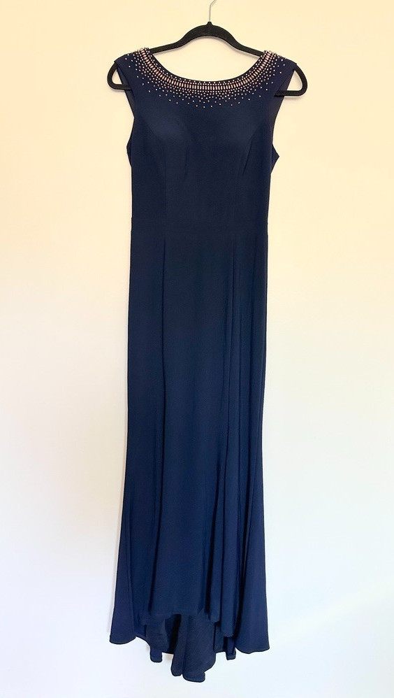 Xscape Beaded Ruffle Trumpet Hem Gown Navy Blue Mother of Bride Plunge Women’s 6