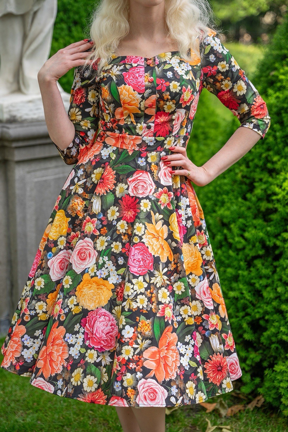Unique Vintage Hearts & Roses Black Floral Cassidy Swing Dress, NWT!
