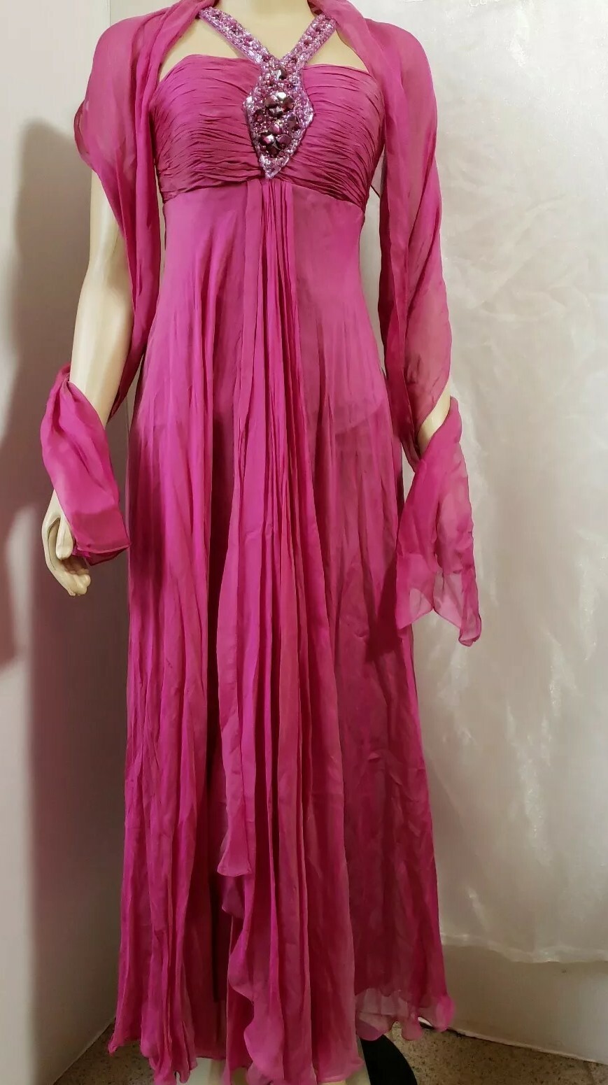 Bolena collection Made in Spain Silky Pink Embellished Dress 38 NEW /B10
