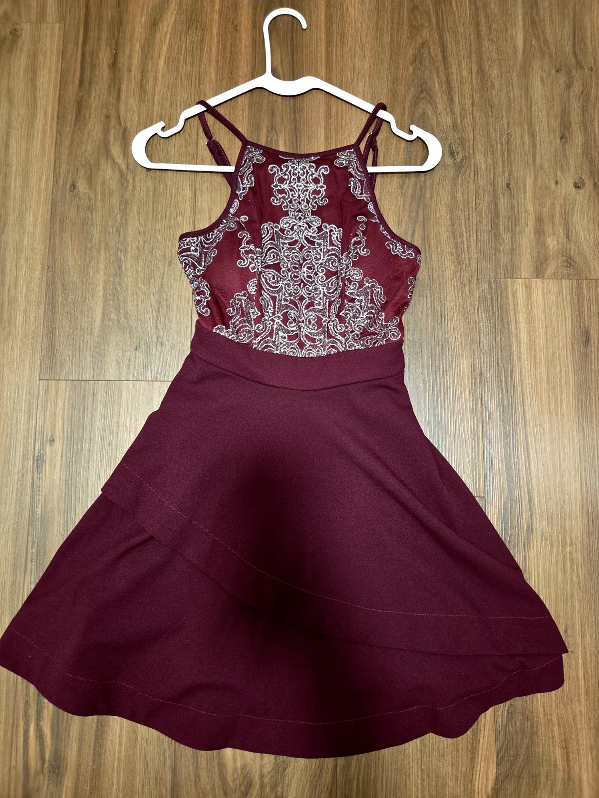 Speechless Dress Women’s SIZE 3, Burgundy, Glitter, Mid-thigh Length