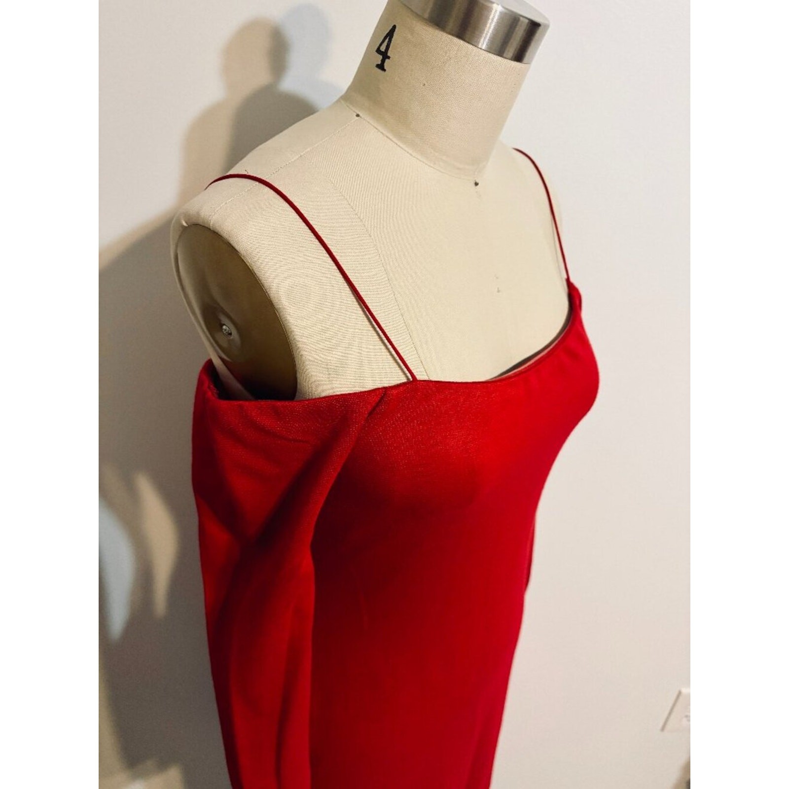Alice +Olivia DorindaFitted Red Long-Sleeved Off the Shoulder Midi Dress, Size 4