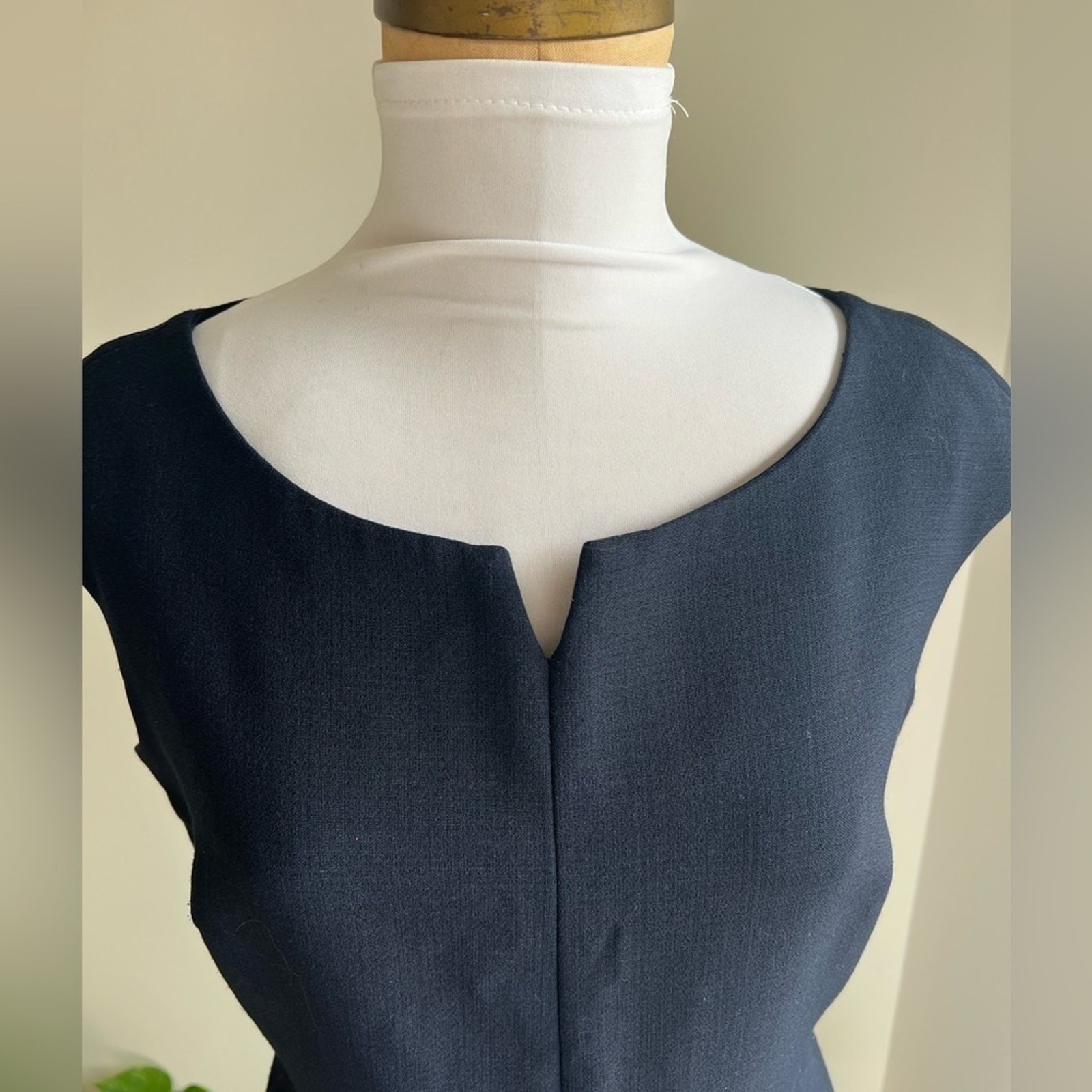Tory Burch Navy Wool Blend Cap Sleeve Midi Sheath Dress Scoop Neck Size 4