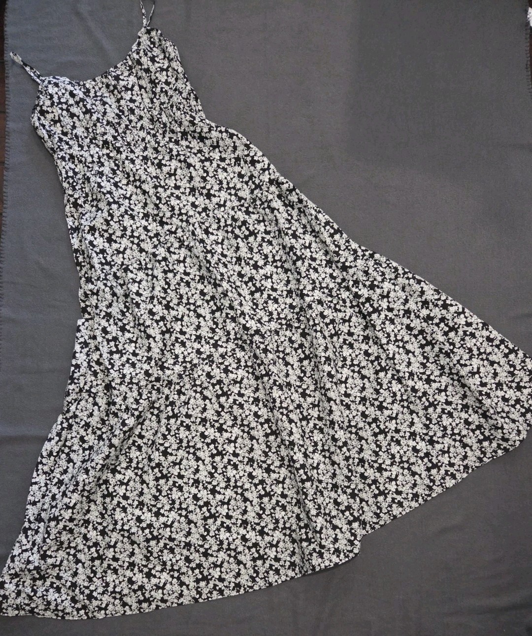 Express Floral Tiered Poplin Maxi Dress Spaghetti Strap Size XS