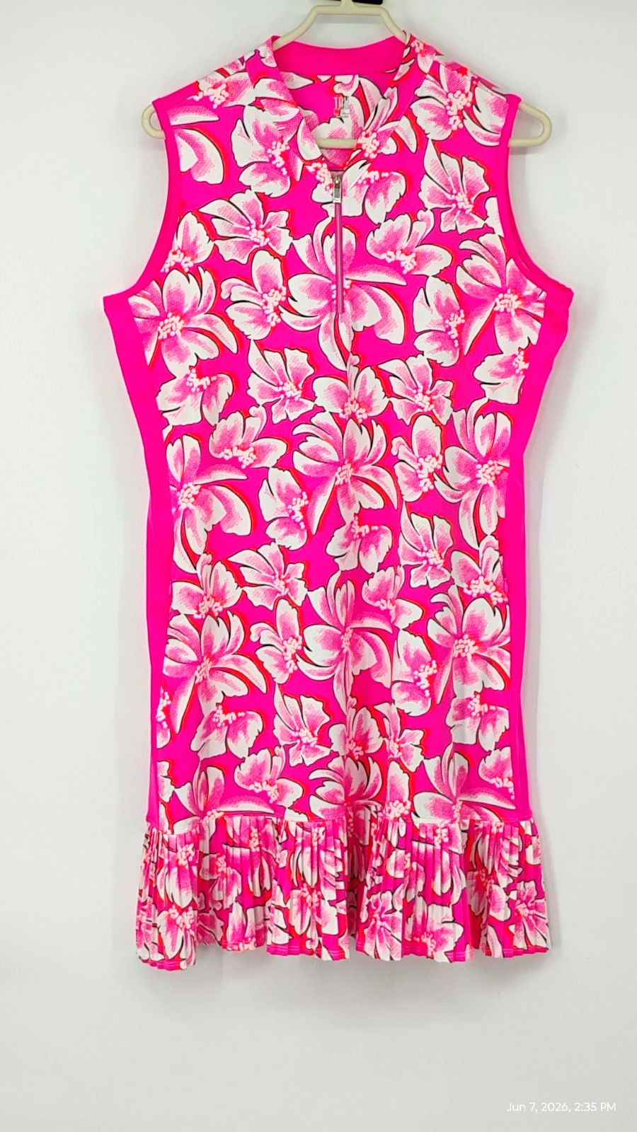 NEW Tail Activewear Nabila Sleeveless Dress UPF 50 Pink Sugar Blossom Floral XL